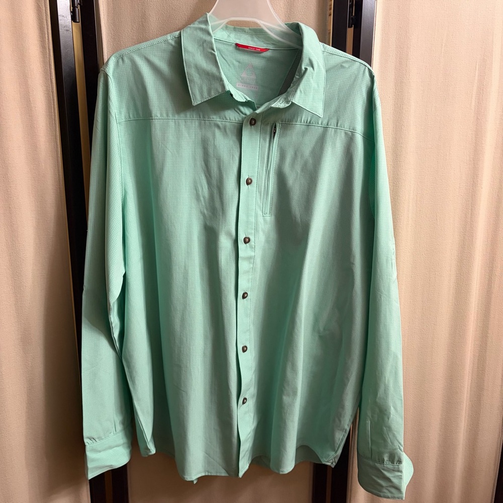 Gerry‎ Performance Vented Shirt Green Button Up Zip Front Pocket Size XL